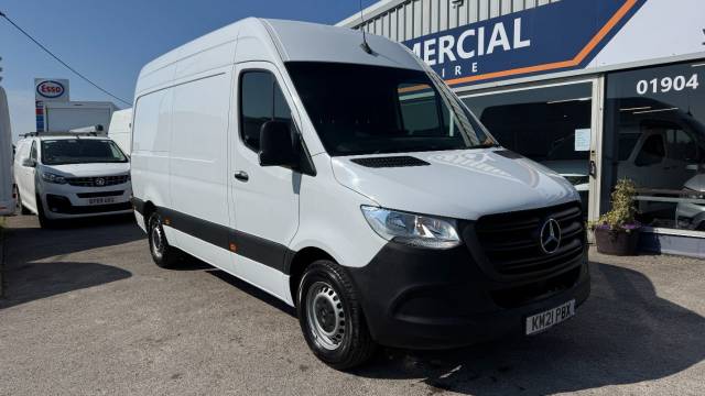 2021 Mercedes-Benz Sprinter 2.0 315 CDI Progressive RWD L2 H2 Euro 6 (s/s) 5dr