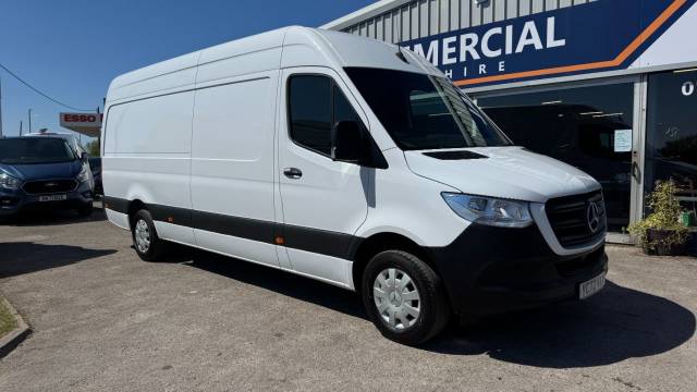 Mercedes-Benz Sprinter 2.0 315 CDI Premium RWD L3 H2 Euro 6 (s/s) 5dr Panel Van Diesel White