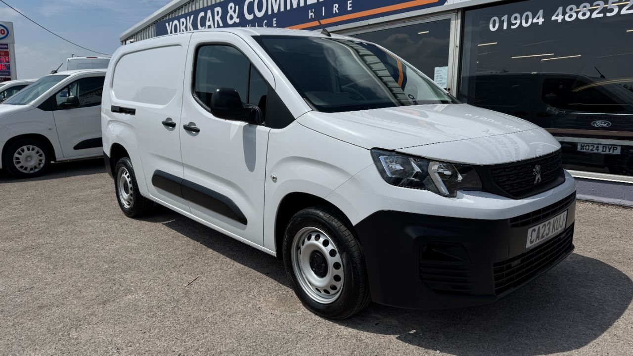 2023 Peugeot Partner