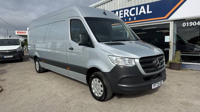 Mercedes-Benz Sprinter 2.0 315 CDI Premium RWD L3 H2 Euro 6 (s/s) 5dr Panel Van Diesel Silver