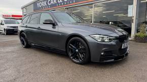 BMW 3 SERIES 2019 (19) at York Car & Commercial York