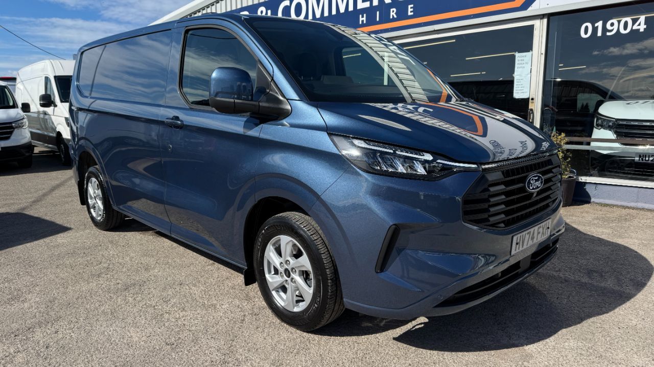 2024 Ford Transit Custom