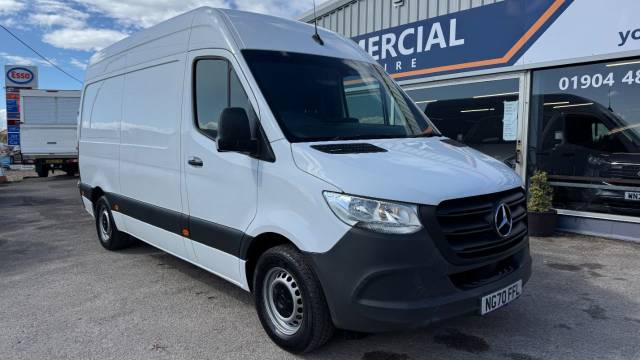 2021 Mercedes-Benz Sprinter 2.0 315 CDI Progressive RWD L2 H2 Euro 6 (s/s) 5dr