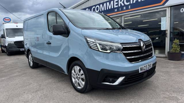 Renault Trafic 2.0 SL28 Blue dCi 130 Sport Van Panel Van Diesel Blue