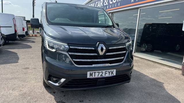 2022 Renault Trafic 2.0 LL30 Blue dCi L2 H1 150 Sport Van