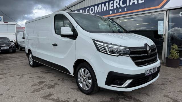 Renault Trafic 2.0 dCi Blue LL30 Sport L2 H1 Euro 6 (s/s) 5dr Panel Van Diesel White