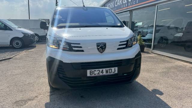 2024 Peugeot Expert 100kW 75kWh Professional Van Auto