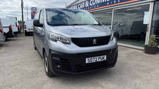 2022 Peugeot Expert 1000 100kW 75kWh Professional Van Auto