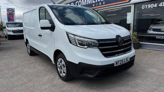 2025 Renault Trafic 2.0 SL30 Blue dCi 130 Advance [Safety] Van