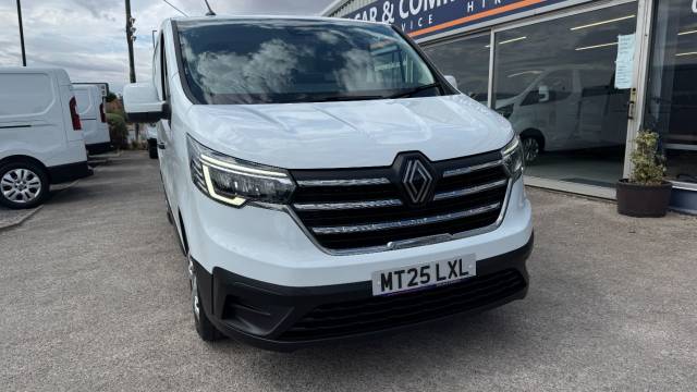 2025 Renault Trafic 2.0 SL30 Blue dCi 130 Advance [Safety] Van