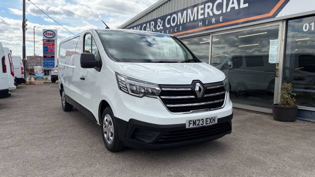 Renault Trafic 2.0 LL30 Blue dCi 130 Advance  LWB Van Panel Van Diesel White